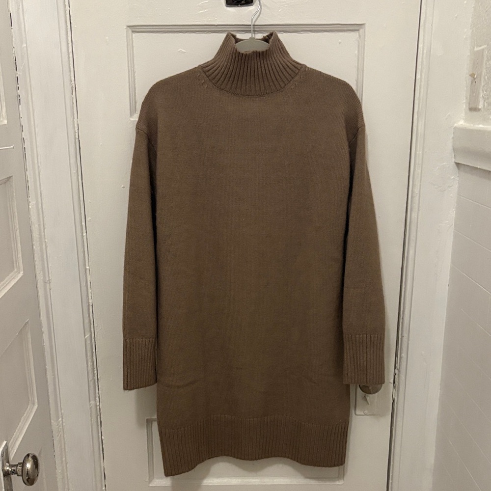 WORN 1X🧶🐢H&M Tan Oversized Mock Turtleneck Sweater Dress Knee Length